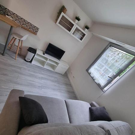 Petit Appartement Cosy Chaville Esterno foto